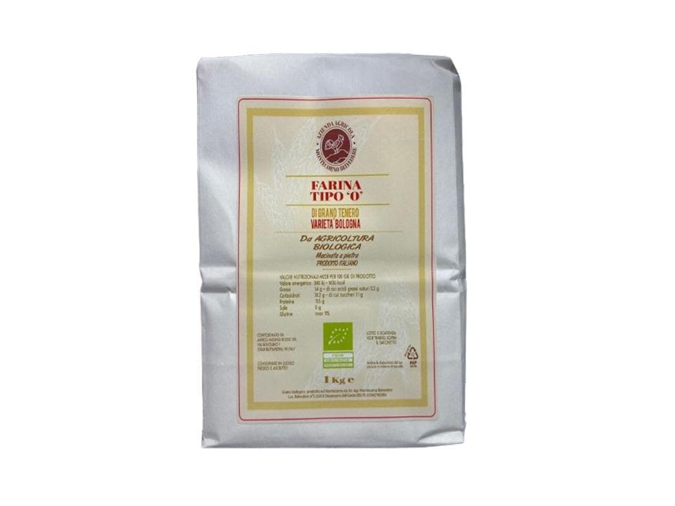 Sacchetto di farina di grano tenero di tipo 0 Bologna biologica