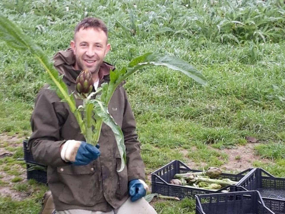 Coltivatore dell'azienda agricola Tobia Desogus