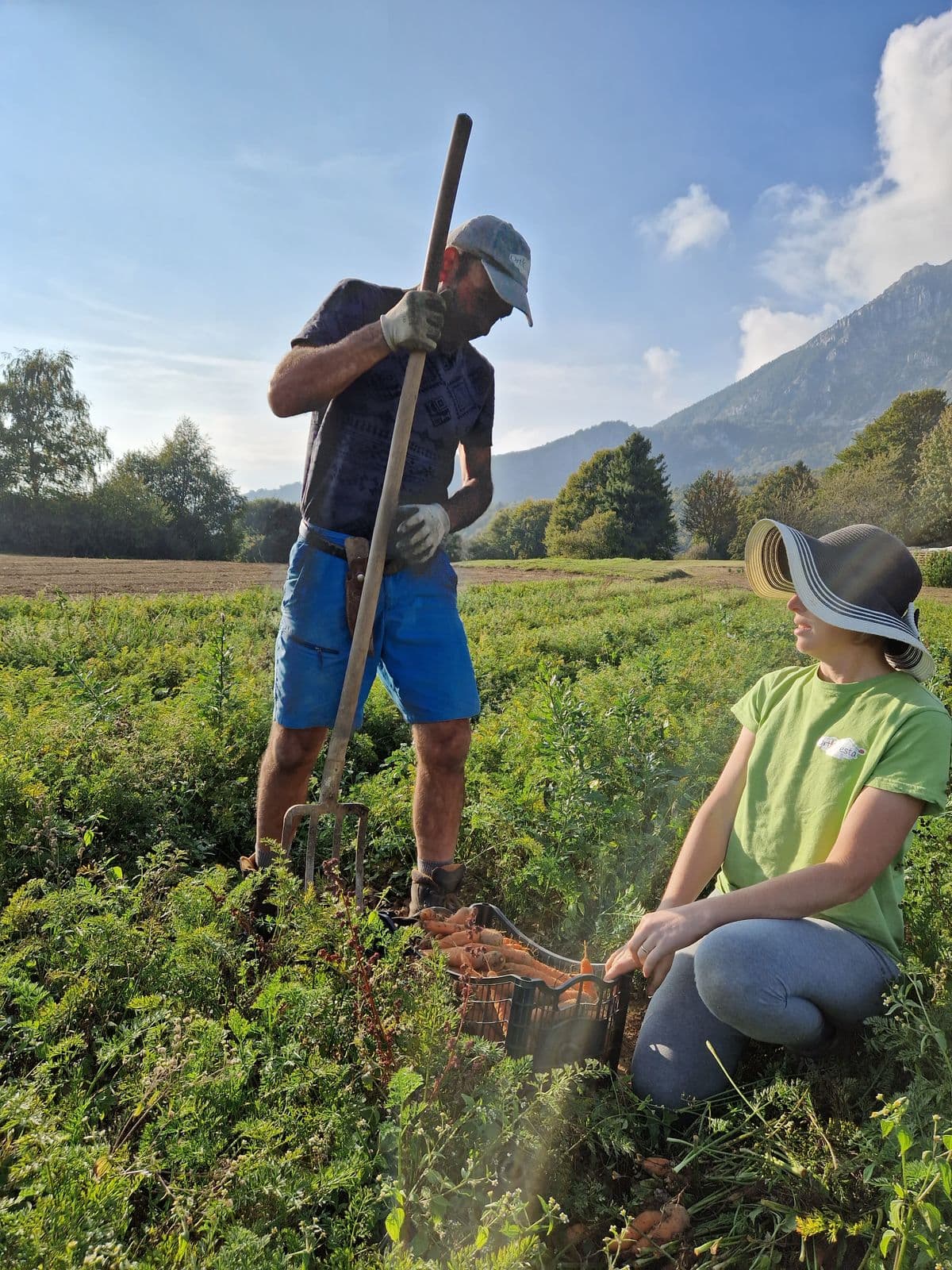 Stefano e Loredana: azienda agricola Ortigresta (TN)